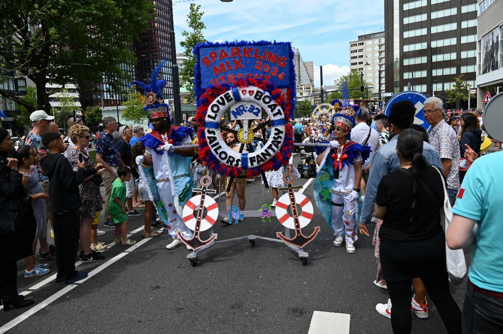 ../Images/Zomercarnaval 2024 375.jpg